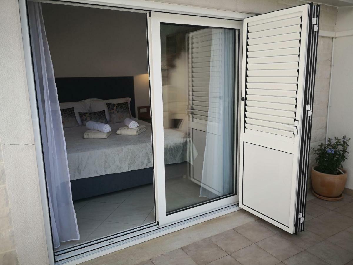 Private Oasis-Villa Sandina Split Bagian luar foto